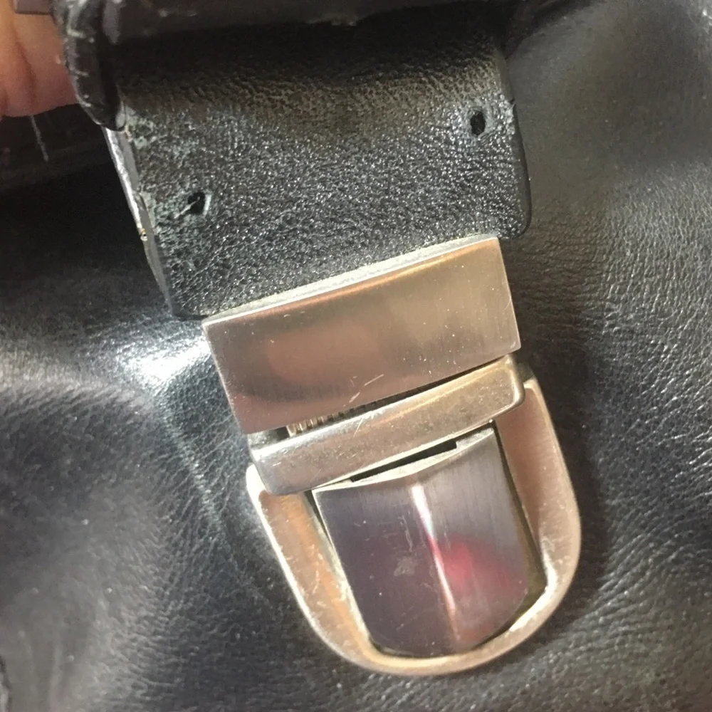 Fossil Brand black leather large satchel book bag
